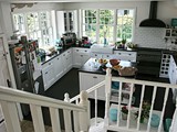 OPEN HOUSE VIEW STAIRS KITCHEN 01 STANDARD+
