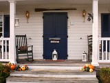 TWH PORCH AUTUMN 02